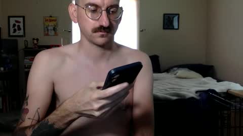 dwdw59 online show from May 11, 7:55 pm