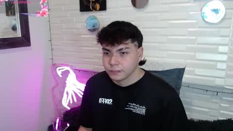 dylan__fooxx online show from January 9, 8:25 pm