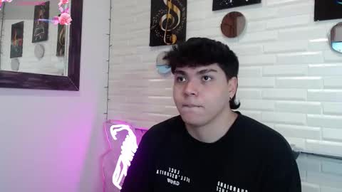 dylan__fooxx online show from January 7, 7:30 pm