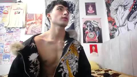 Dylan 3 online show from July 3, 12:28 am