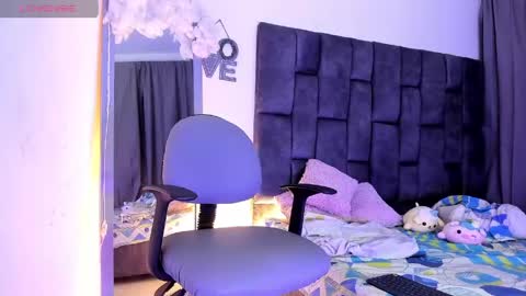 dylan online show from June 2, 6:42 pm