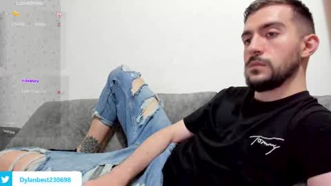 Dylan online show from June 6, 12:27 am