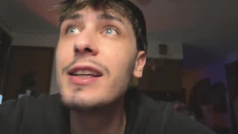 Dylan Daniel 7.8 online show from November 26, 2:25 am