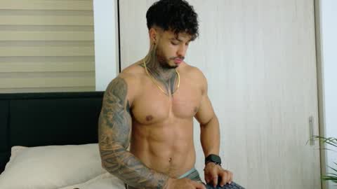 Dylan Rivera online show from March 25, 4:05 am