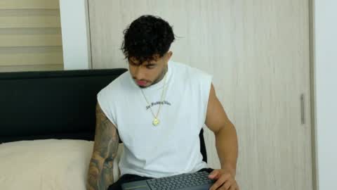 Dylan Rivera online show from April 7, 1:27 am