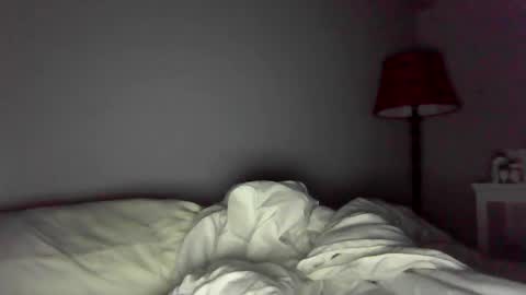 Snapshot of ed5189 chatting on February 4, 10:00 am ed5189 online show from February 4, 10:00 am