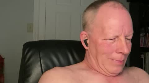 Eddy online show from December 15, 3:36 am