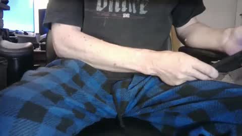 edged biker online show from January 4, 8:16 pm