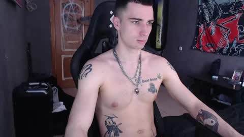 Eduar online show from April 17, 8:06 am