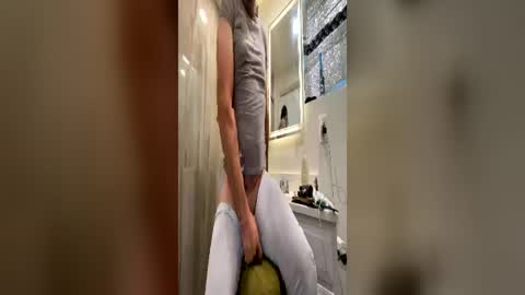 edvmendez1766 online show from June 22, 10:03 pm