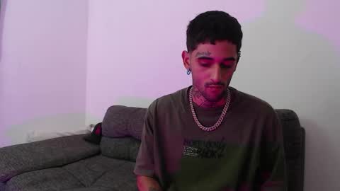 Edward Johnsonn online show from September 22, 1:49 am