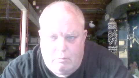 efriff online show from June 17, 10:33 pm