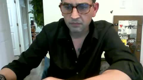 SilverBulture online show from April 30, 11:39 am