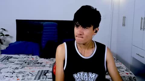 eiden_allenx1 online show from December 24, 12:11 pm