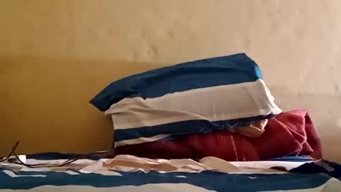 Snapshot of el131140 chatting on March 11, 7:37 am Sebastin online show from March 11, 7:37 am