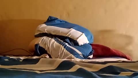 Snapshot of el131140 chatting on February 26, 8:15 am Sebastin online show from February 26, 8:15 am