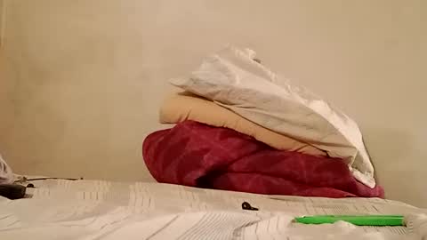 Snapshot of el131140 chatting on February 18, 2:59 am Sebastin online show from February 18, 2:59 am