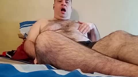 Snapshot of el131140 chatting on December 17, 4:45 am Sebastin online show from December 17, 4:45 am