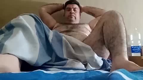 Snapshot of el131140 chatting on December 19, 5:51 am Sebastin online show from December 19, 5:51 am