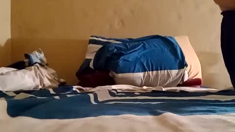 Snapshot of el131140 chatting on March 7, 5:18 am Sebastin online show from March 7, 5:18 am