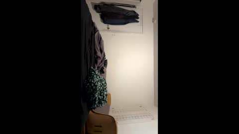 elckdog online show from October 6, 3:55 am