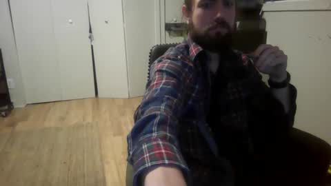 Snapshot of elephantfox chatting on December 15, 6:40 am fox online show from December 15, 6:40 am