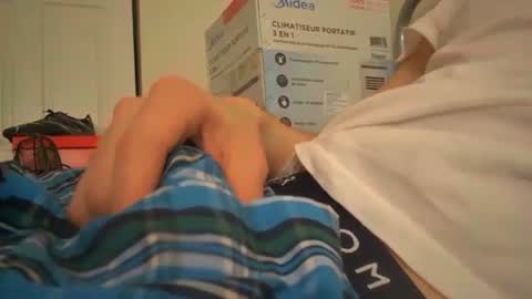 eliexavier123456789 online show from January 25, 7:49 pm