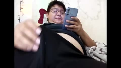 elimposstor online show from December 18, 3:57 am