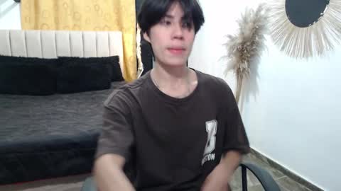 ELIO online show from February 3, 2:09 am