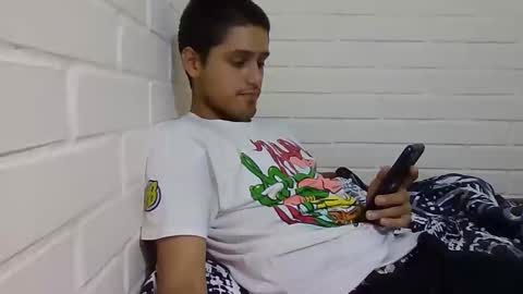 El Ray online show from November 12, 3:01 am