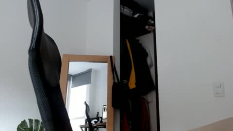 elosocazador online show from March 6, 12:09 pm