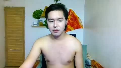 emersontwinks online show from February 9, 9:58 am