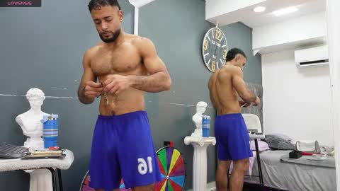 Emilio online show from April 7, 11:10 am