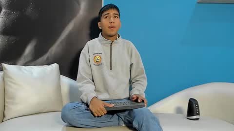 Ender online show from January 7, 1:49 pm