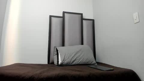 endrick_23 online show from April 14, 3:17 am