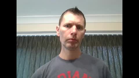 EnglishGuy183 online show from March 24, 9:14 am