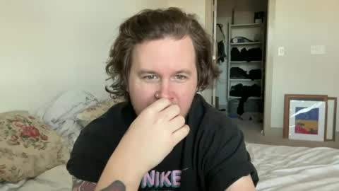 FOLLOW  JOIN MY CULT online show from October 27, 6:32 pm