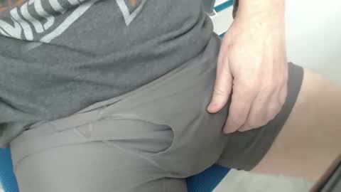 eric100eric100 online show from February 2, 8:50 pm