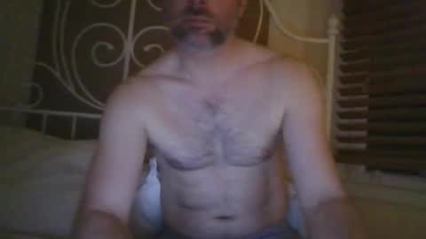 eric334418 online show from April 18, 11:04 pm