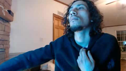 erick online show from March 4, 12:17 am