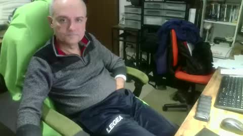 ernello online show from December 16, 10:50 pm