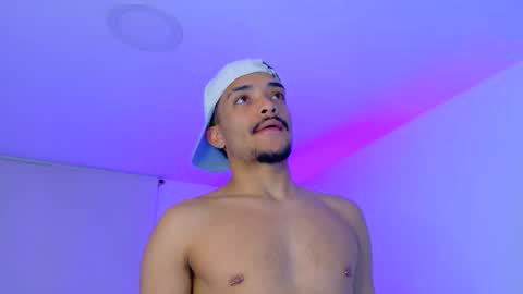 Eros online show from November 21, 10:42 pm