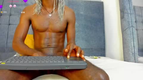 andrew online show from December 5, 9:28 pm