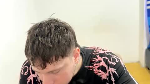 eskol212 online show from March 17, 3:25 pm