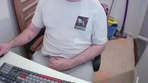 Morph online show from April 20, 7:49 pm