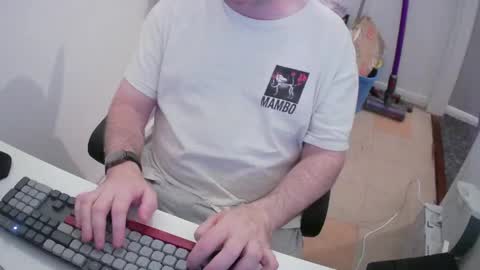 Morph online show from June 5, 8:47 pm