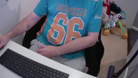 Morph online show from December 14, 8:29 pm