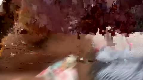 Snapshot of esteban7984068 chatting on December 17, 12:12 am esteban online show from December 17, 12:12 am