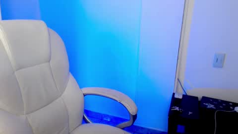 ESTEBAN online show from February 1, 2:16 am