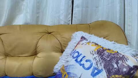 Esteban online show from September 27, 5:49 am